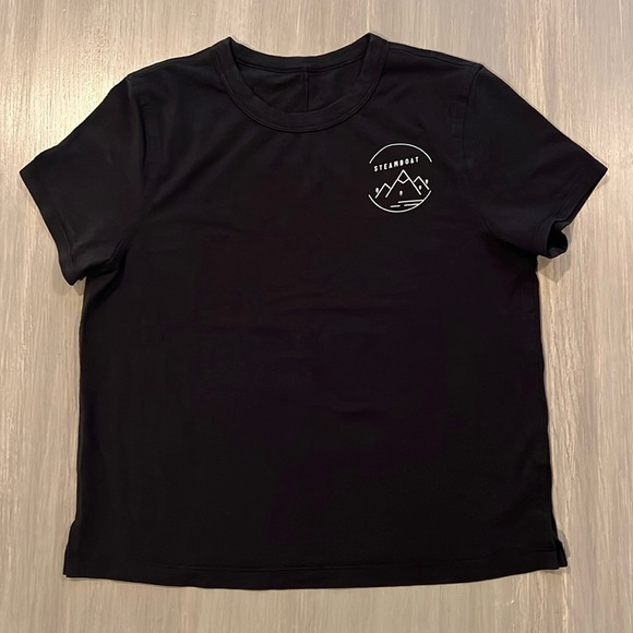 Lululemon STEAMBOAT, CO Classic Fit Cotton Blend T-shirt - Picture 1 of 4